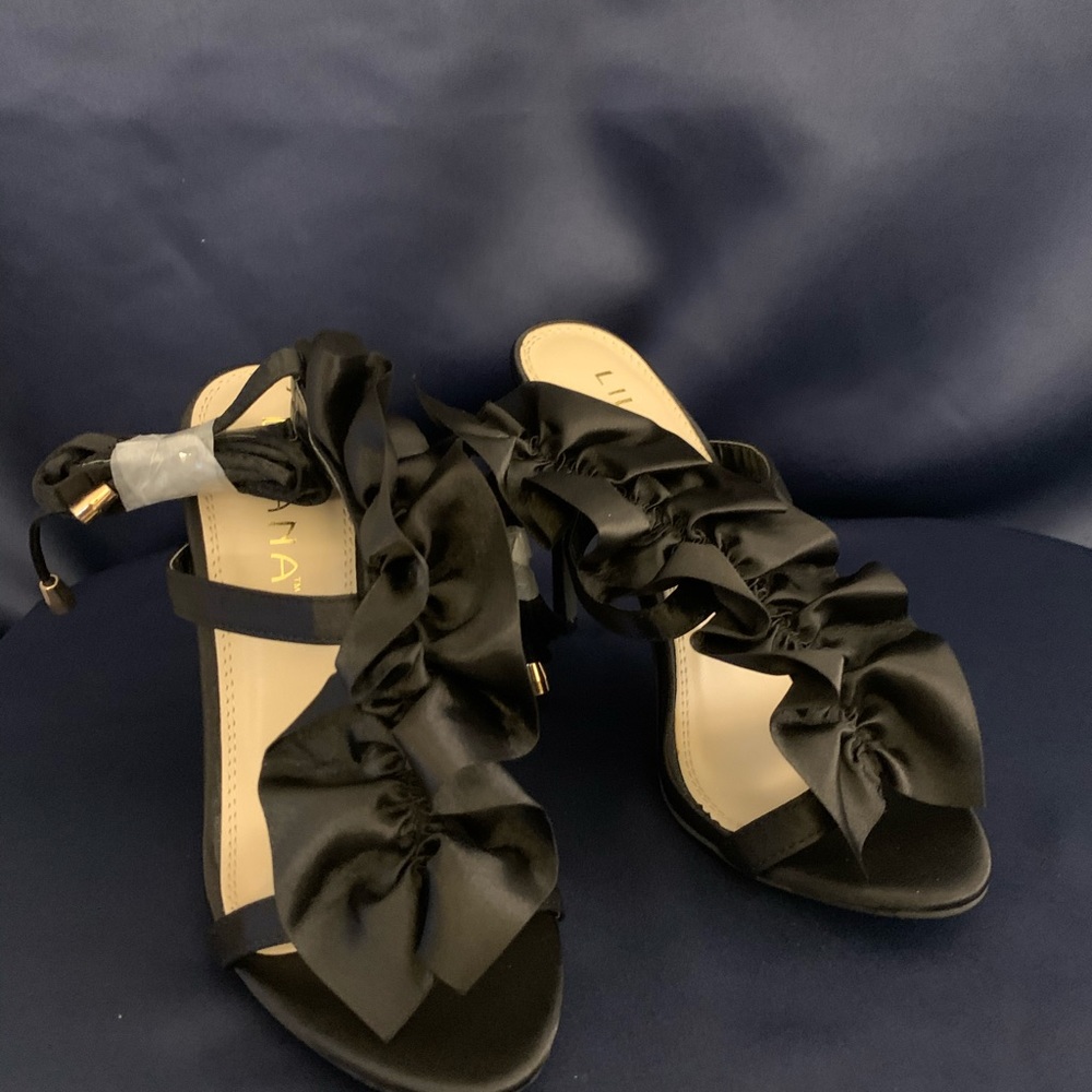 Barbara Ankle Lace Sandal- Liliana